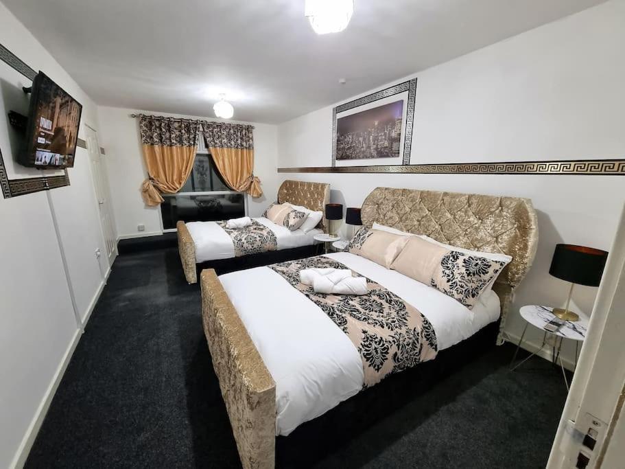 *C.Sani* Setup For Your Most Relaxed & Amazing Stay + Free Parking + Free Fast Wifi * Leeds  Buitenkant foto